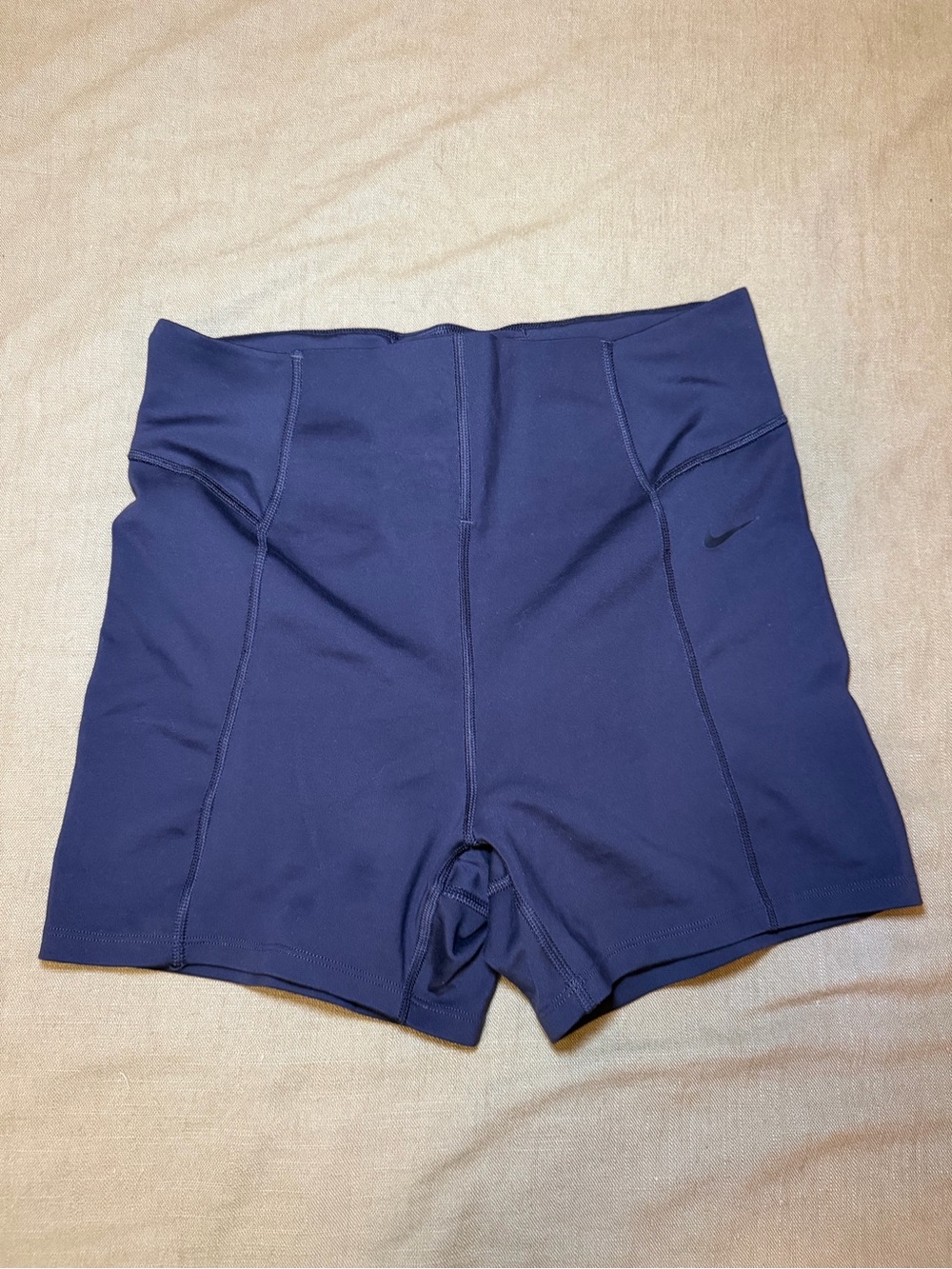 Nike Women’s Dark Blue High-Rise Bike Shorts